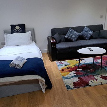 Simply Relax,1 Eastham London Appartement Buitenkant foto