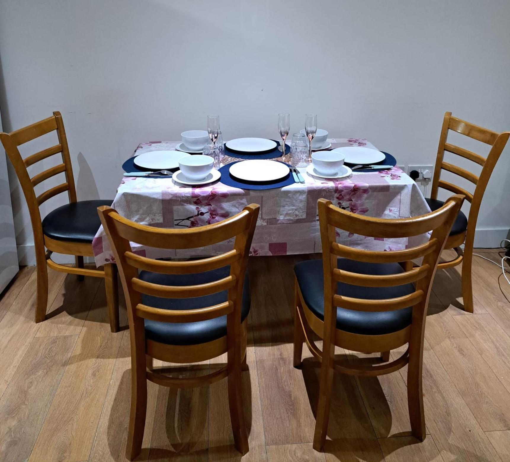 Simply Relax,1 Eastham London Appartement Buitenkant foto